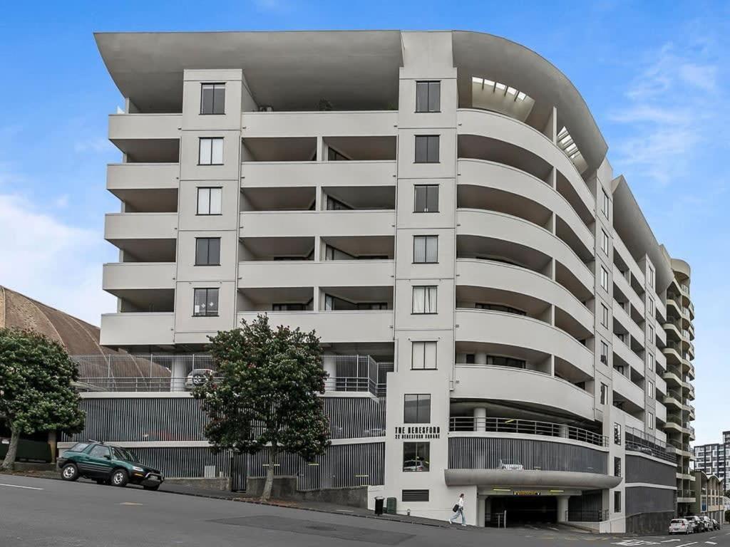 Beautiful Sky Tower View Home Near K' Road W/ Free Parking Auckland Exterior photo
